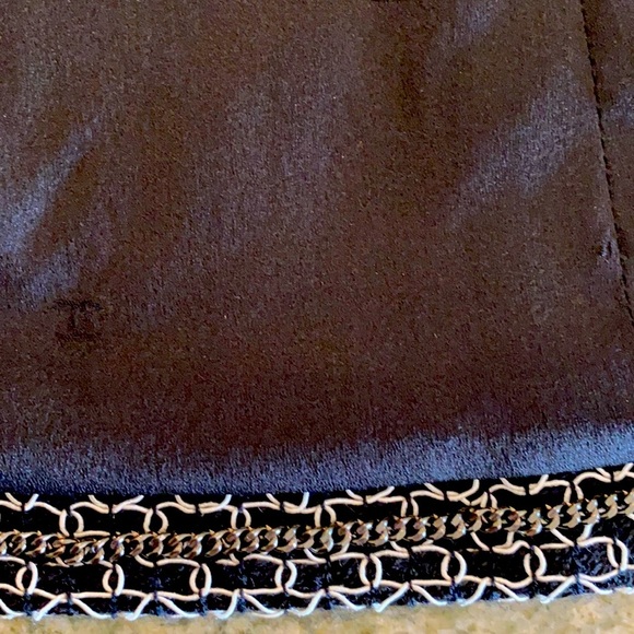 CHANEL Tweed Jacket!! Black & White Tweed Wool Jacket - Picture 10 of 15